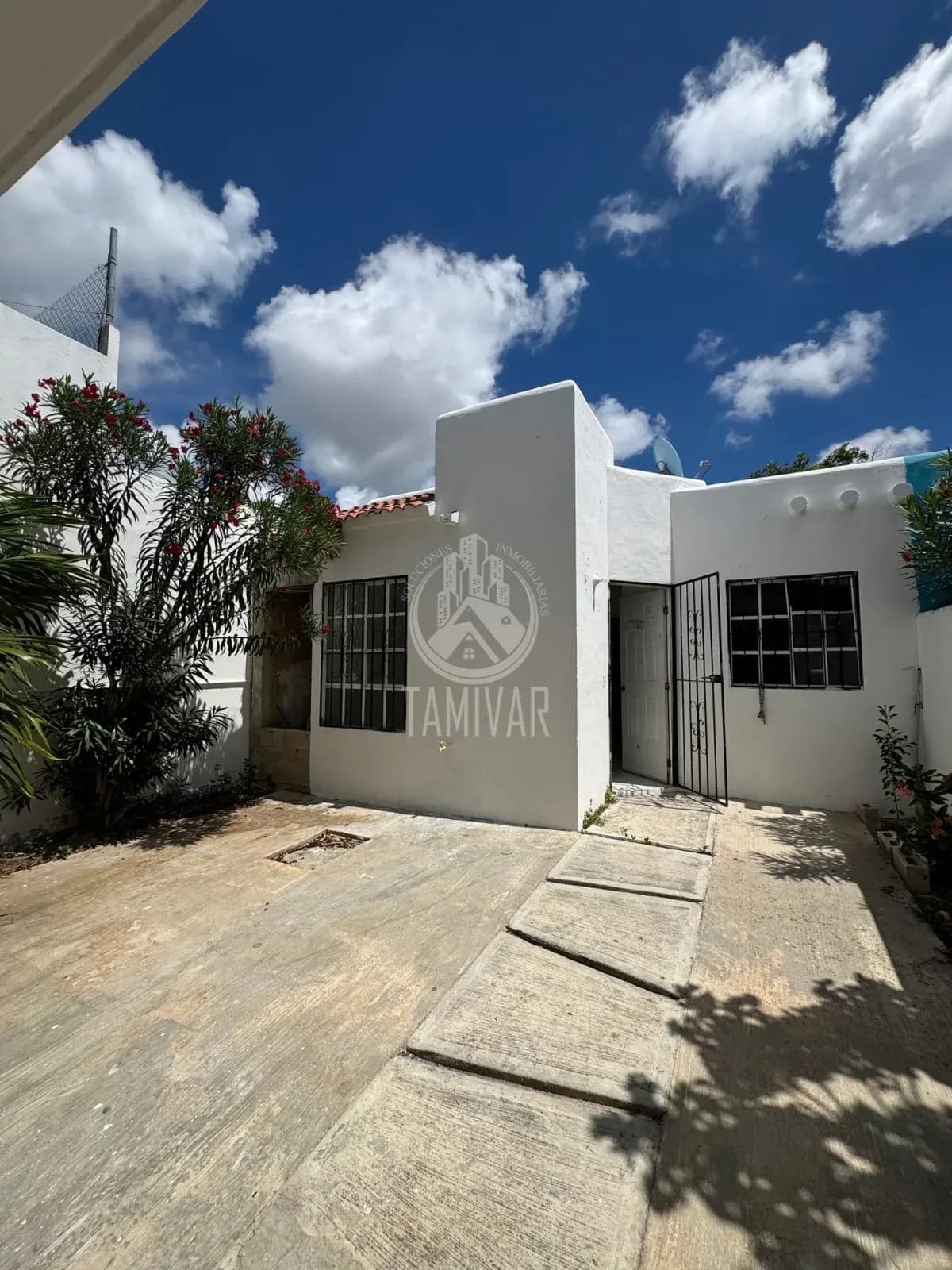 FACHADA 2