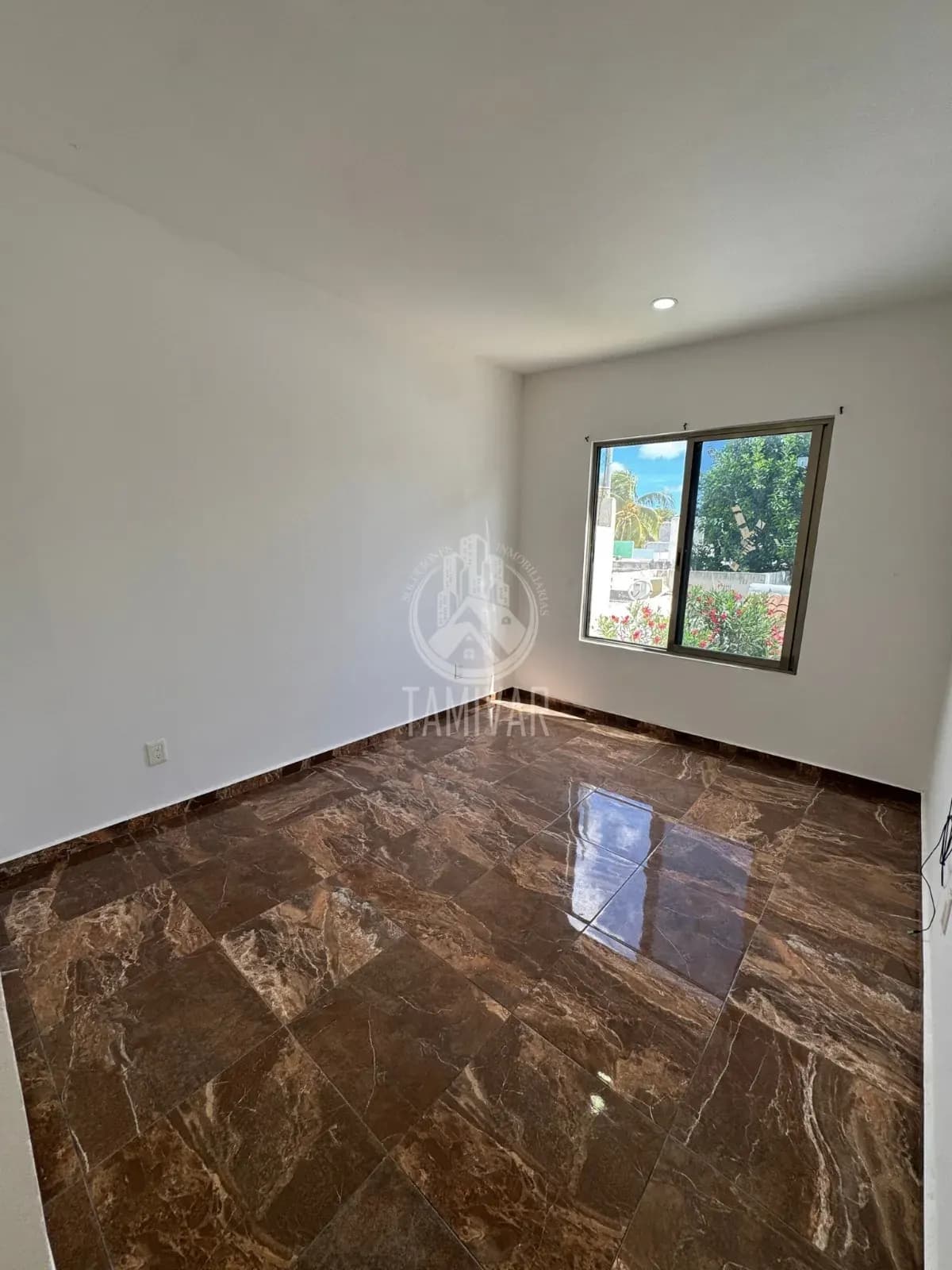 RECAMARA 1A CASA