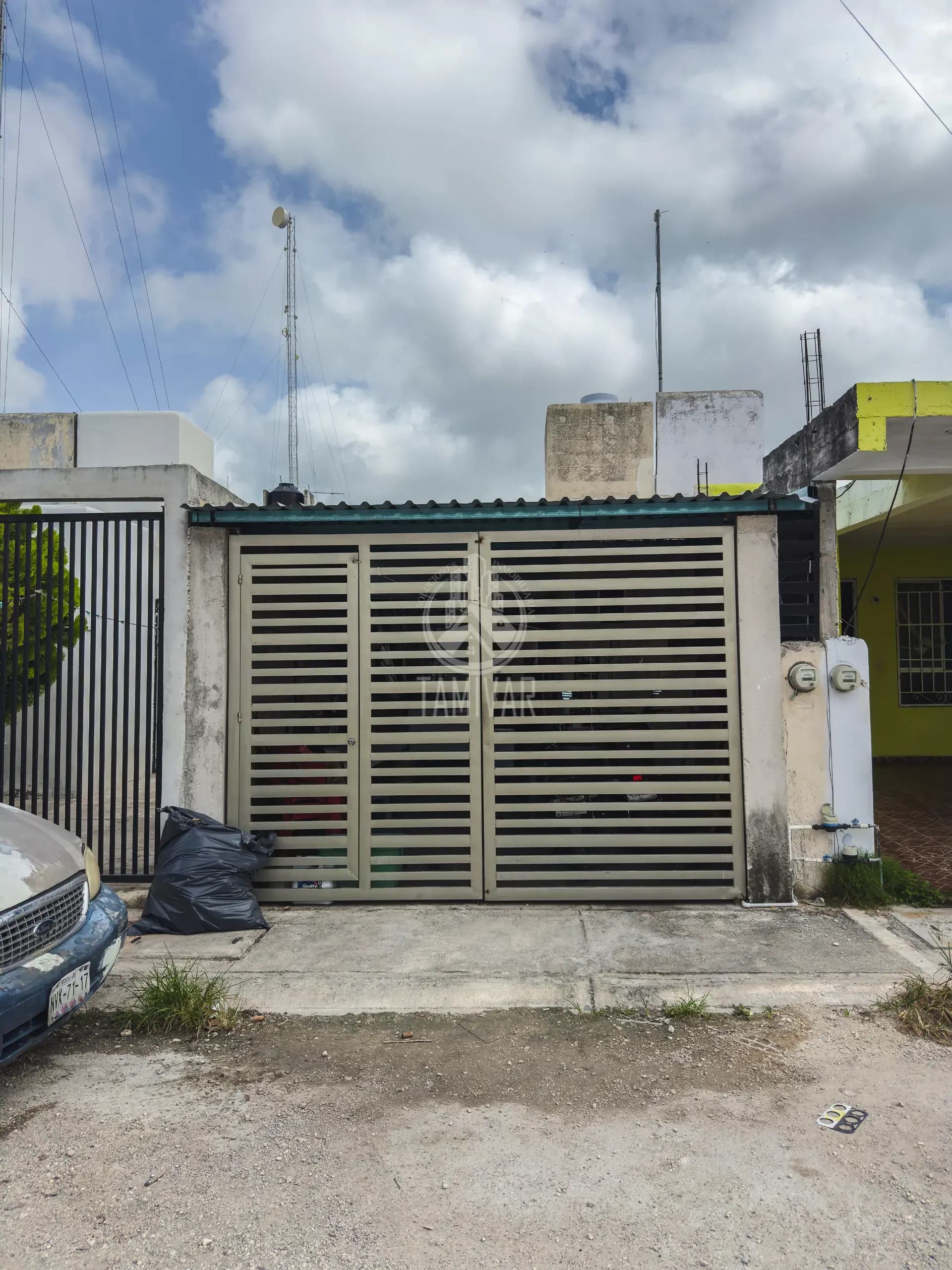 FACHADA