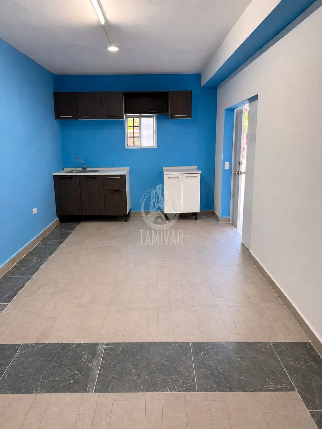 TOWNHOUSE SM 26
