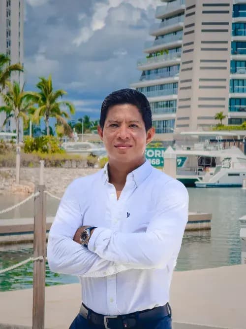 Henry Fernando Tamay Sánchez